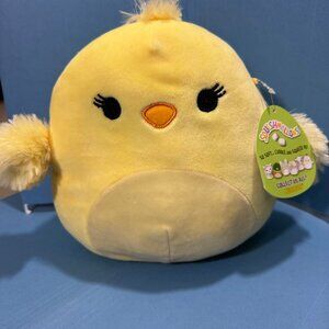 Squishmallow 8" Aimee Chick yellow